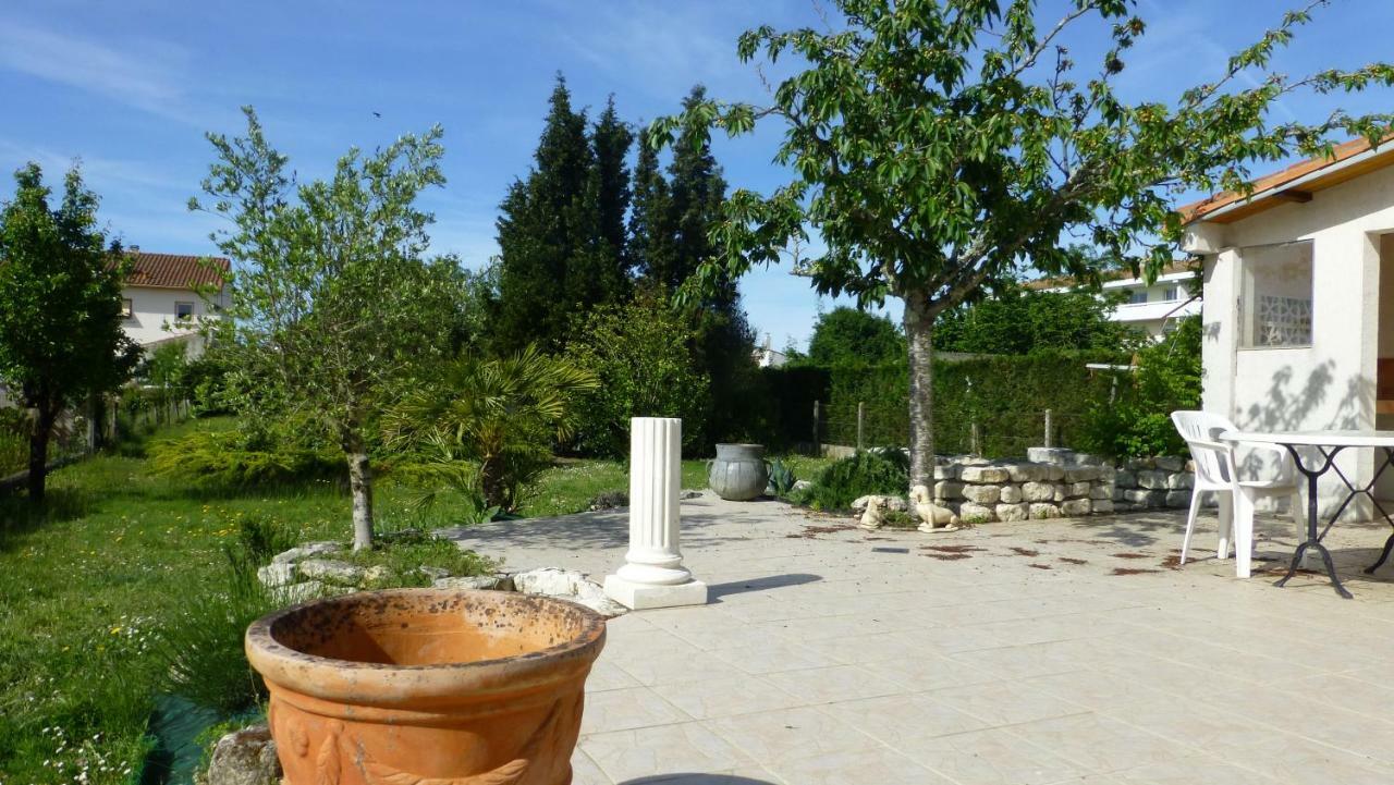 Boulevard 66 Rochefort (Charente-Maritime) Exterior foto